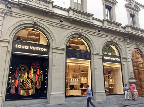 louis vuitton italy|italy louis vuitton outlet.